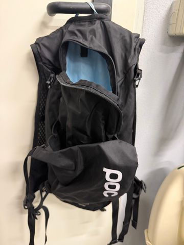 Käytetty POC Raceday Rain Jacket bike — kuva 1 / 2