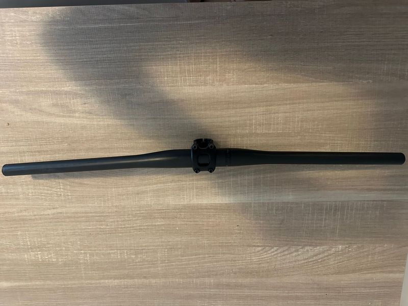 Used Cannondale Carbon Handlebar Cockpit