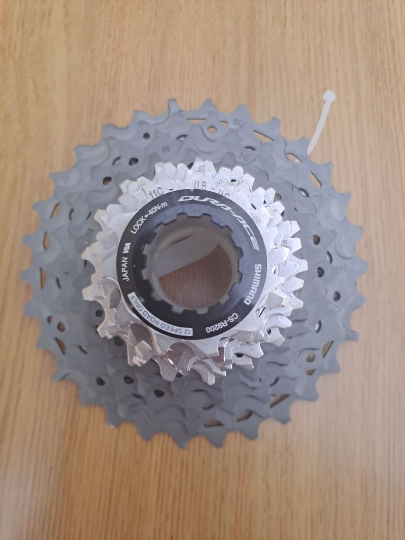 Shimano Dura-Ace CS-R9200 2025 Drivetrain & Pedals d'occasion