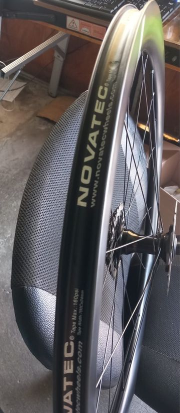 DXC Novatec Wheelset 2022 bike d'occasion — image 4 sur 4