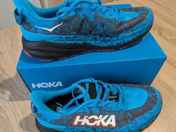 Used Hoka Speedgoat 6 bike — image 1 of 5