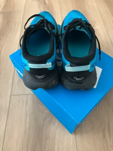 Used Hoka Mafate 5 bike — image 3 of 4