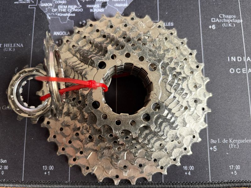 Used Shimano CS-HG500-10 2013 Drivetrain & Pedals