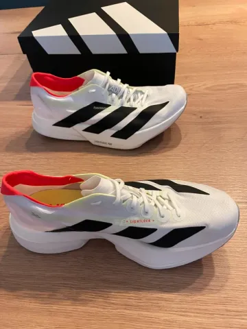 Used Adidas Adios Pro 4 bike — image 4 of 6