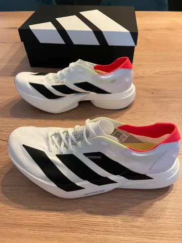 Used Adidas Adios Pro 4 bike — image 3 of 6