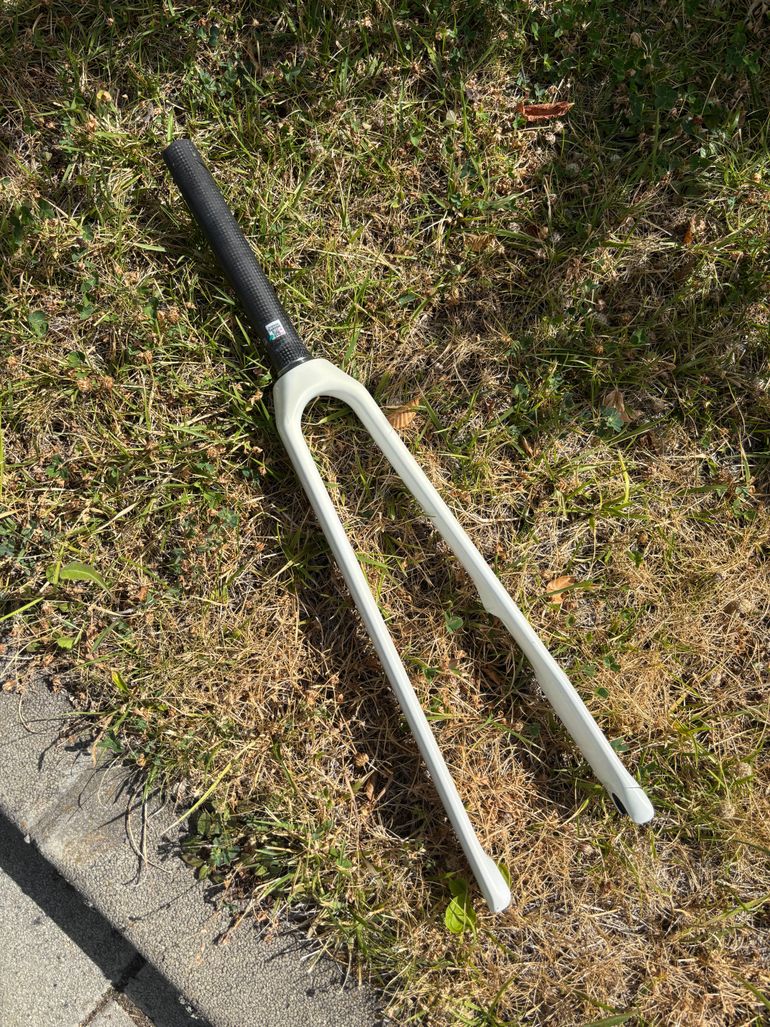 Gebrauchtes Canyon Aeroad Fork 2025 bike — Bild 3 von 5