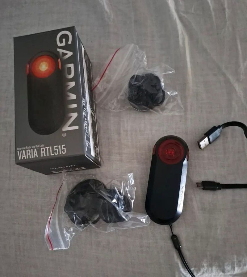 Gebrauchtes Garmin Varia RTL515 Rearview Radar and Tail Light Cycling Accessories