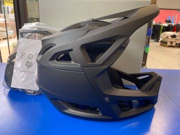 Tweedehands Fox Proframe Helmet bike — afbeelding 2 van 5