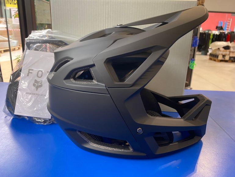 Tweedehands Fox Proframe Helmet bike — afbeelding 2 van 5
