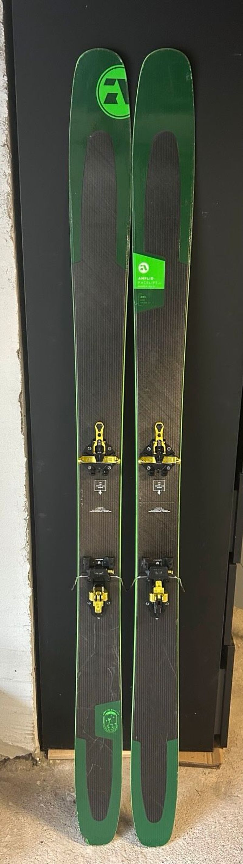 Used amplid Facelift 102 Skiing & Skitouring