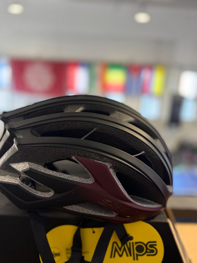 Specialized Prevail II Vent Helmet Cycling Accessories d'occasion