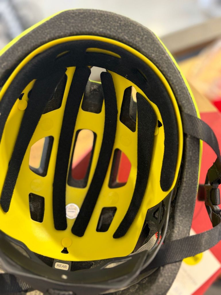 Specialized Evade II Helmet bike d'occasion — image 3 sur 3