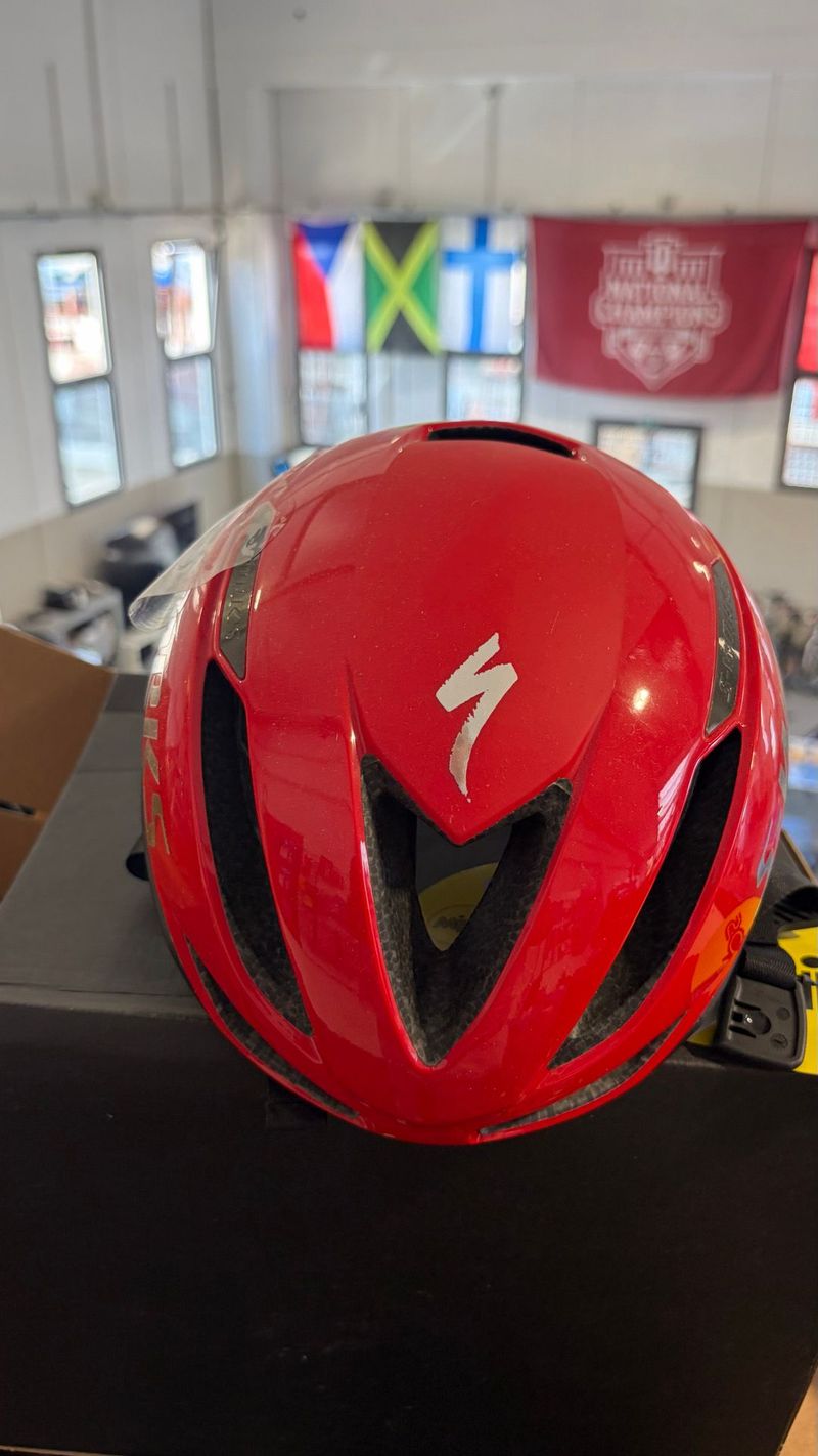 Used Specialized Evade 2 Helmet Cycling Accessories