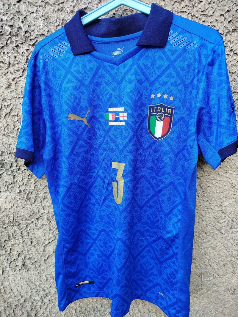 Puma maillot de foot 2021 Ballsport Clothing d'occasion