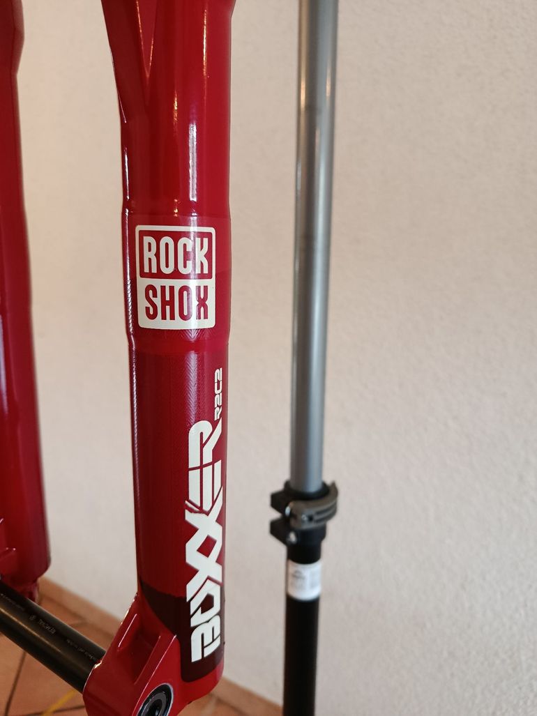 Used RockShox boxxer 2014 bike — image 2 of 9