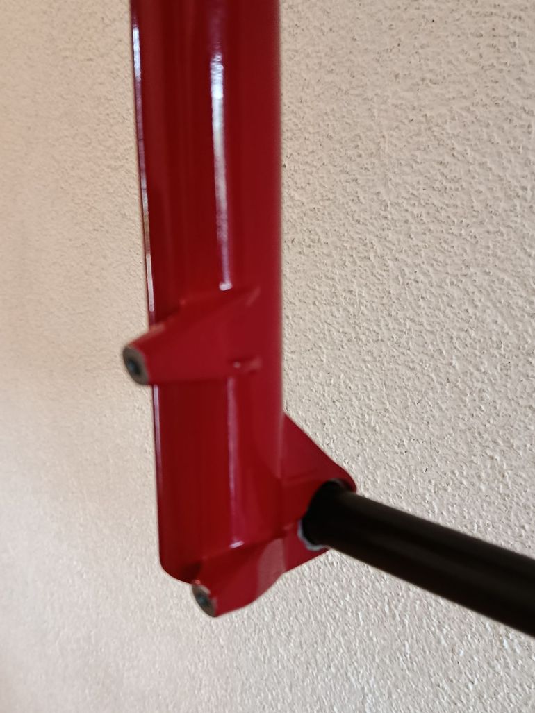 Used RockShox boxxer 2014 bike — image 8 of 9