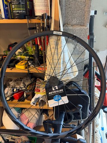 Tweedehands Reynolds Bl327 trail pro bike — afbeelding 2 van 2
