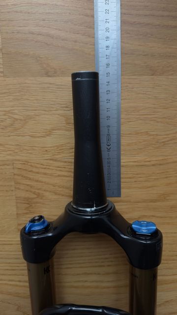 Fox float step cast fork 32 / 15x100 / new 2025 bike d'occasion — image 3 sur 8