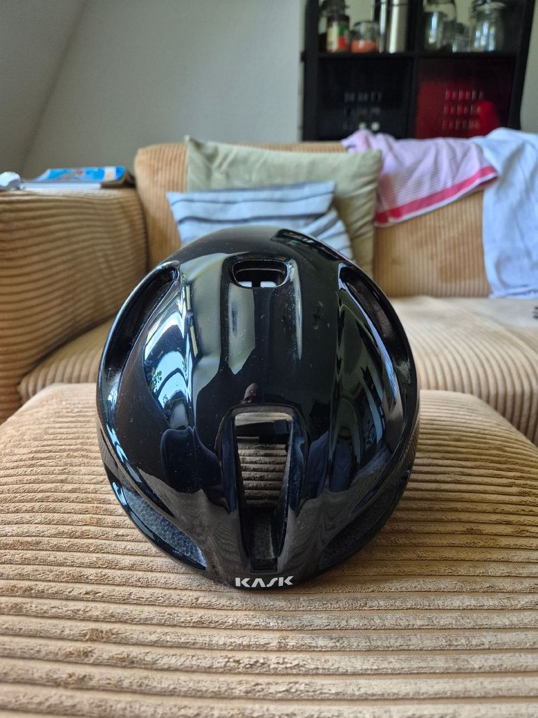 Tweedehands Kask Utopia 2025 bike — afbeelding 3 van 5