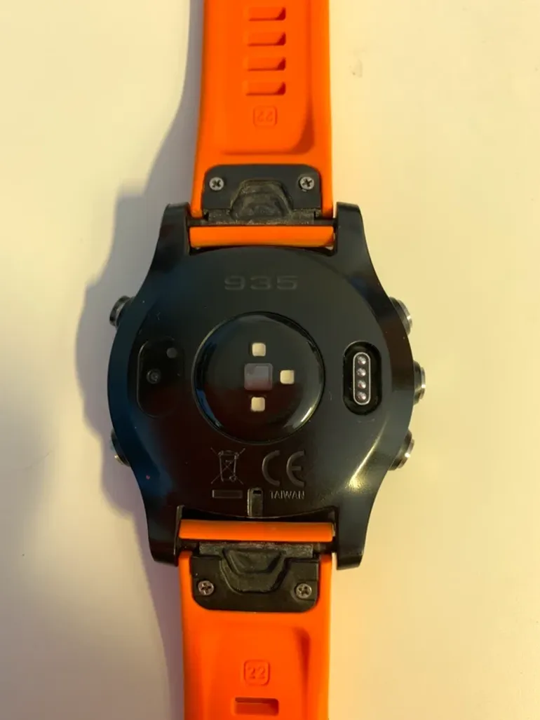 Used Garmin Forerunner 935 bike — image 7 of 15