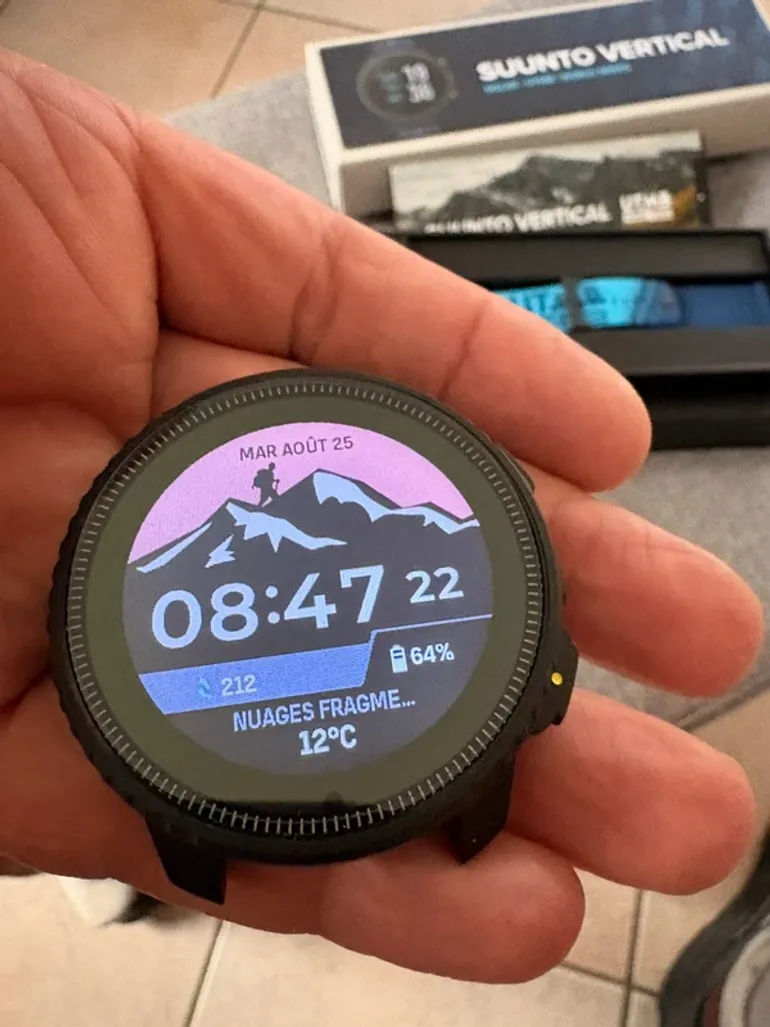 Used Suunto Vertical Solar UTMB World Series 2026 bike — image 2 of 14