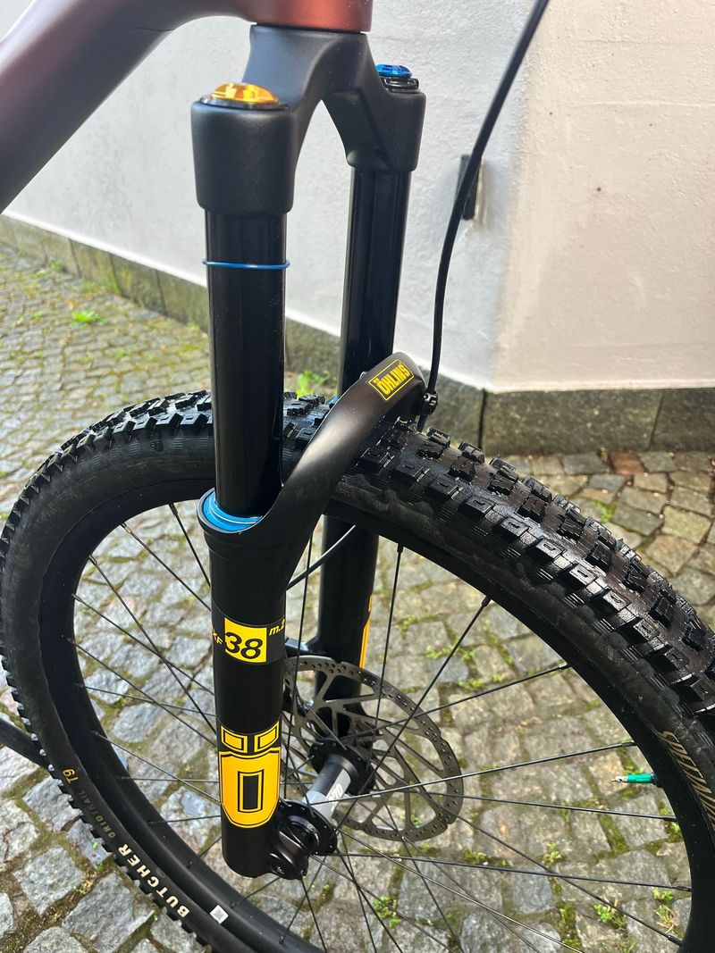 Used Öhlins RXF 38 M.2 TTx 2025 Fork