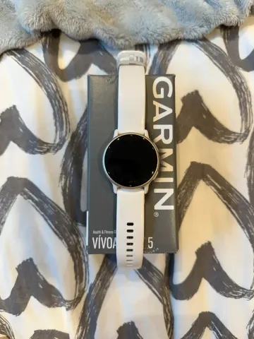 Used Garmin vívoactive 5 bike — image 1 of 4