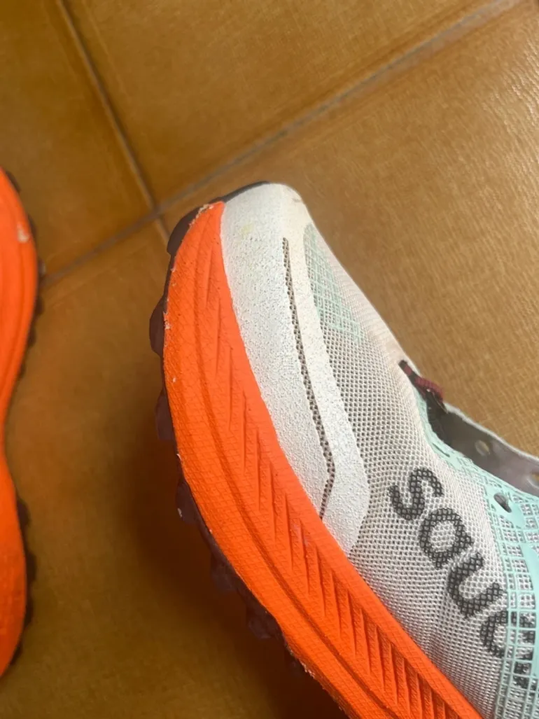 Used Saucony Ride TR2 bike — image 7 of 12