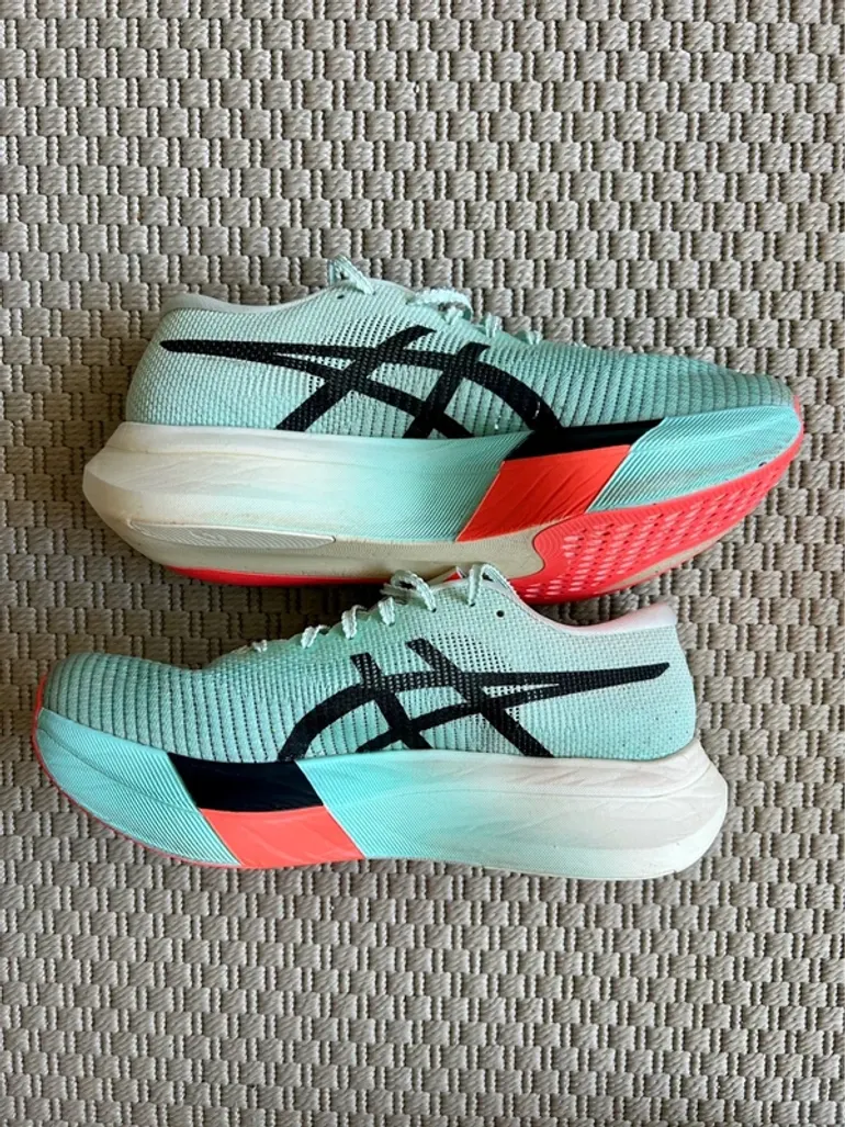 Used Asics Metaspeed Sky Paris bike — image 5 of 11