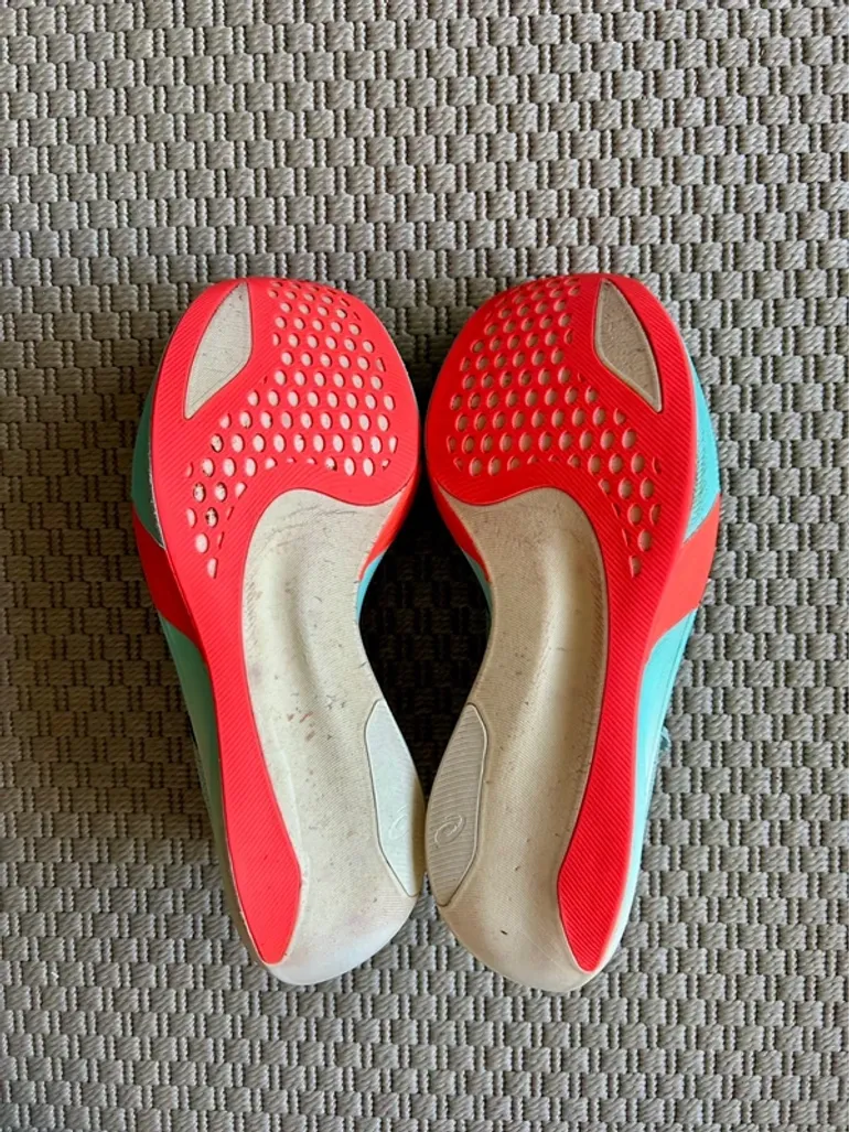 Used Asics Metaspeed Sky Paris bike — image 9 of 11