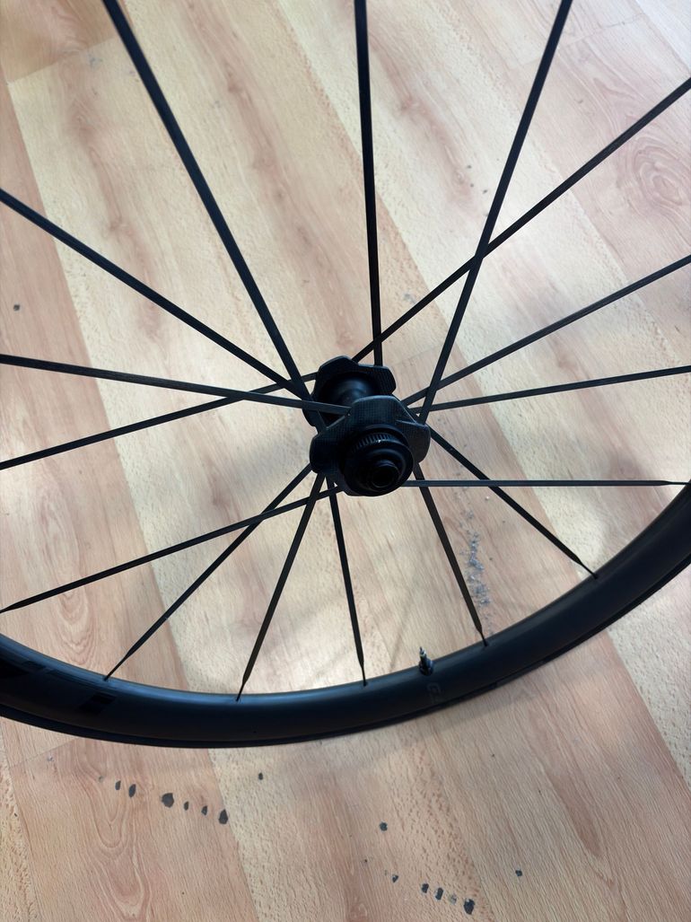 Käytetty Cadex Max 40 2026 bike — kuva 4 / 5