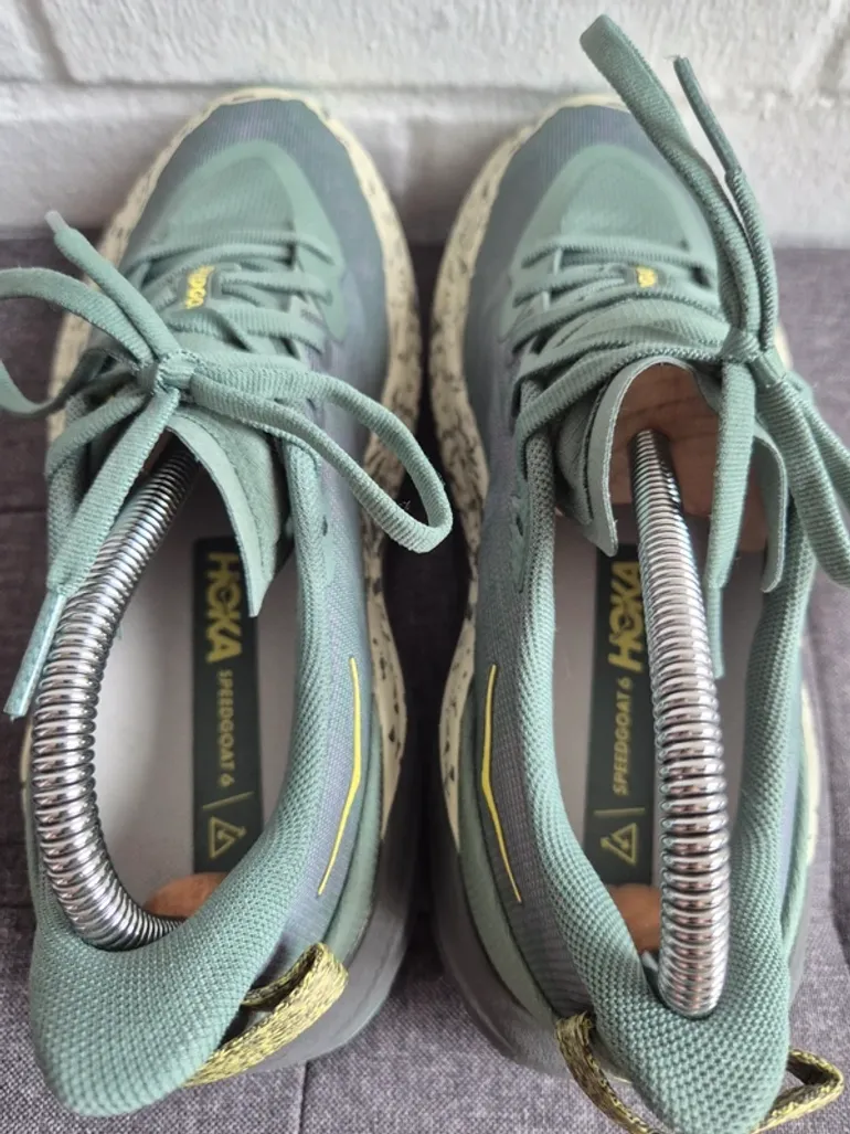 Used Hoka Speedgoat 6 bike — image 8 of 11