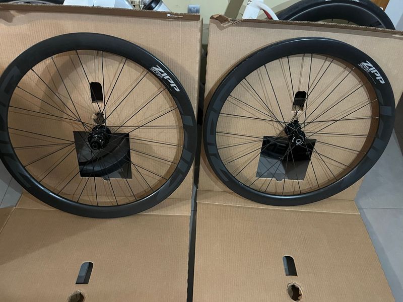 Zipp 303S Wheels d'occasion