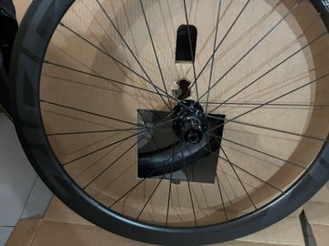 Käytetty Zipp 303S bike — kuva 2 / 3