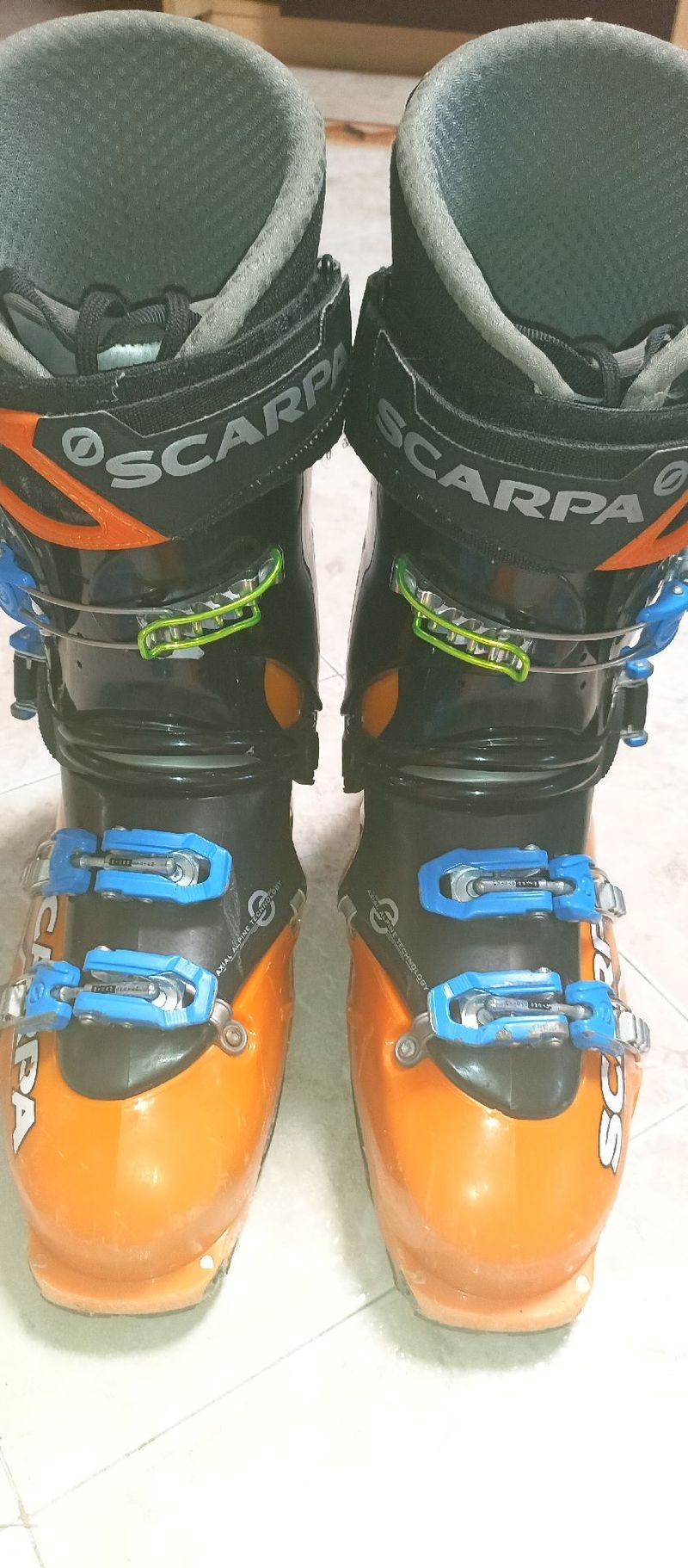 Used Scarpa Maestrale Skiing & Skitouring
