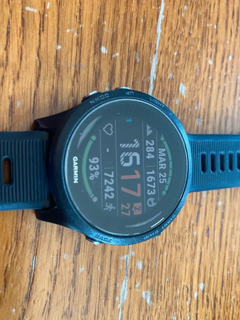 Käytetty Garmin Forerunner 935 Electronics