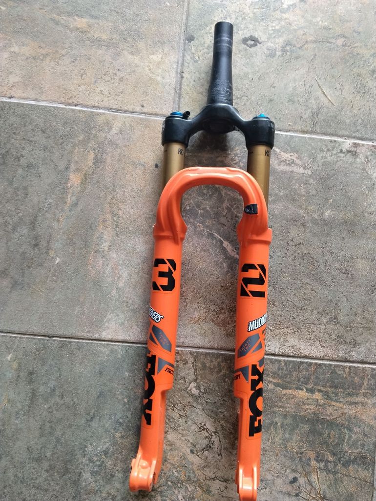 Gebrauchtes Fox 32 stepcast kashima bike — Bild 1 von 3