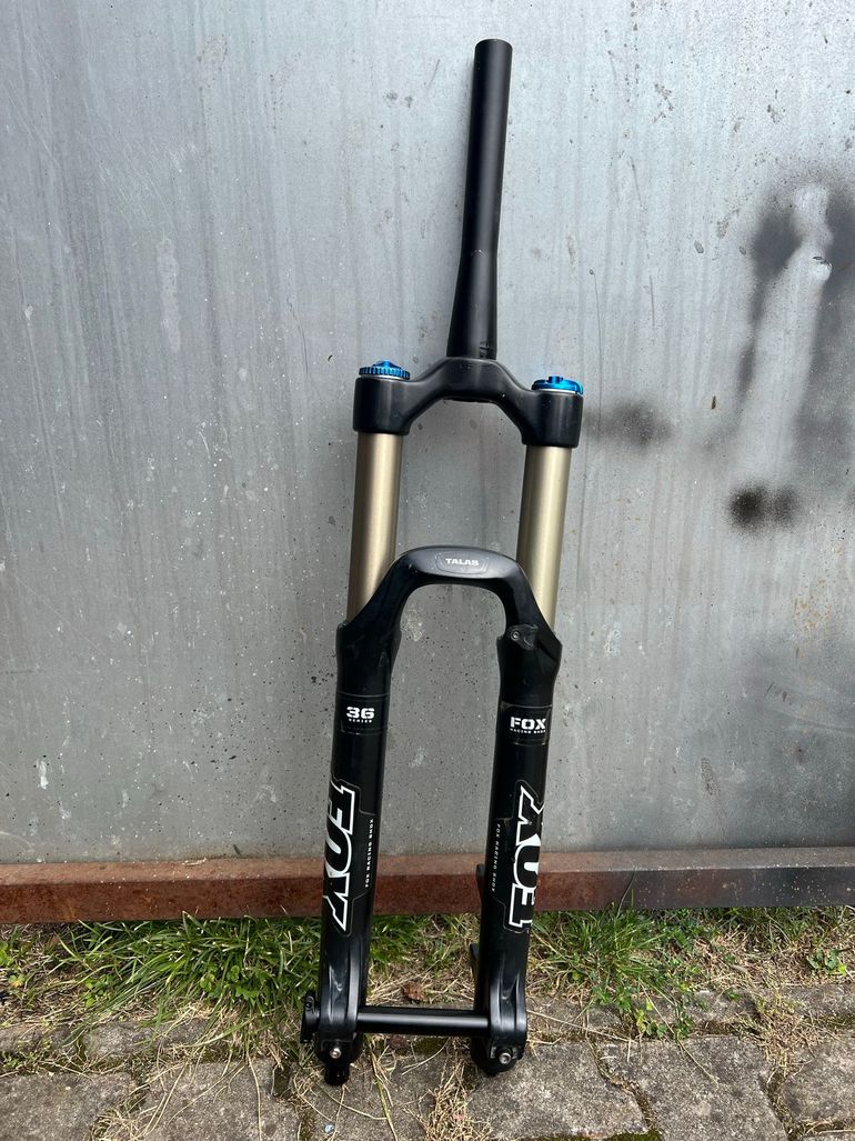 Fox float 36 rc2 talas 140-180 bike d'occasion — image 1 sur 5