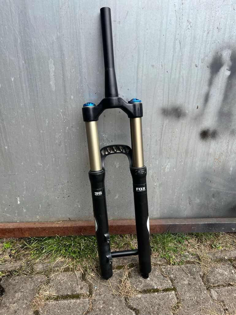 Fox float 36 rc2 talas 140-180 bike d'occasion — image 2 sur 5