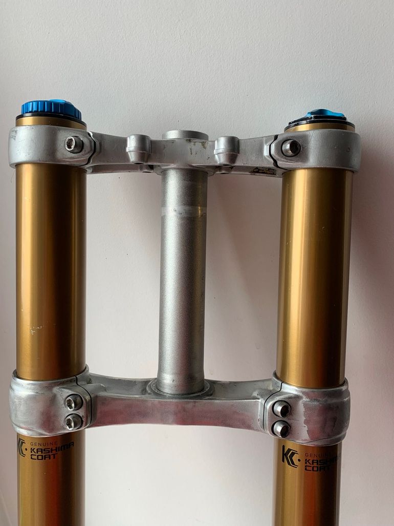 Käytetty Fox 40 FACTORY 2023 bike — kuva 4 / 11