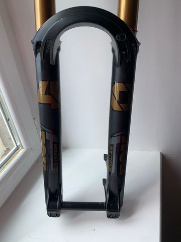 Käytetty Fox 40 FACTORY 2023 bike — kuva 3 / 11