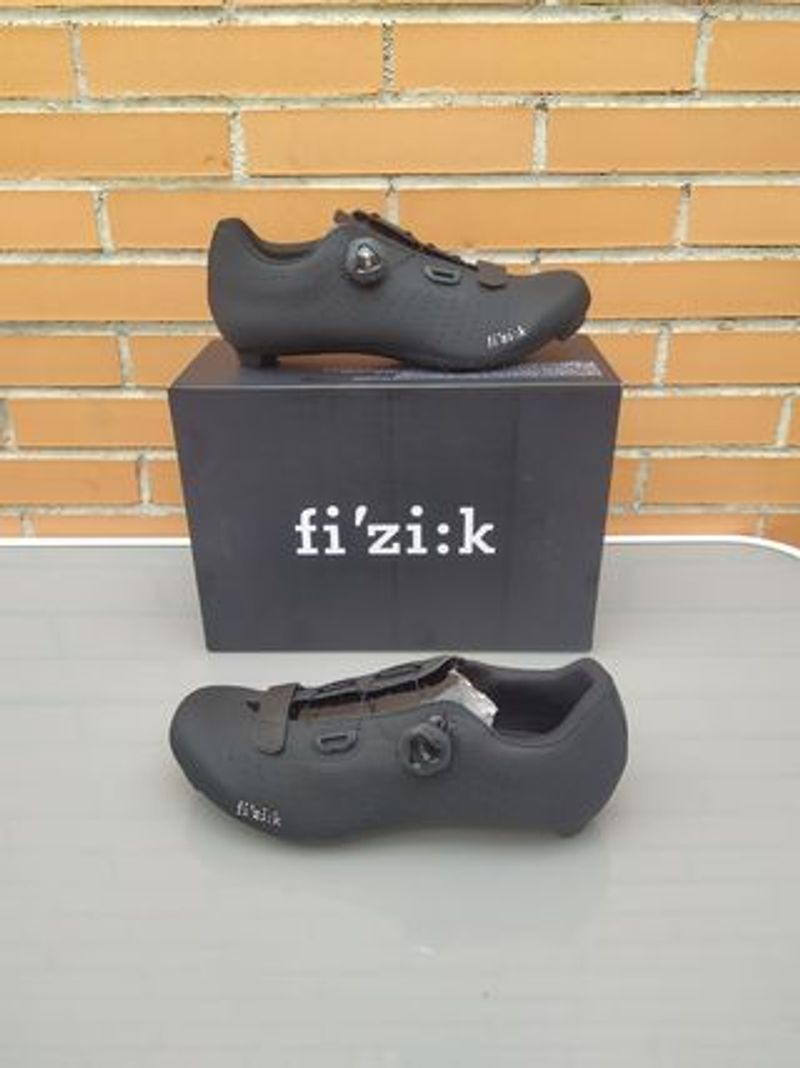 Used Fizik zapatillas Tempo R5 Overcurve T42 Cycling Shoes