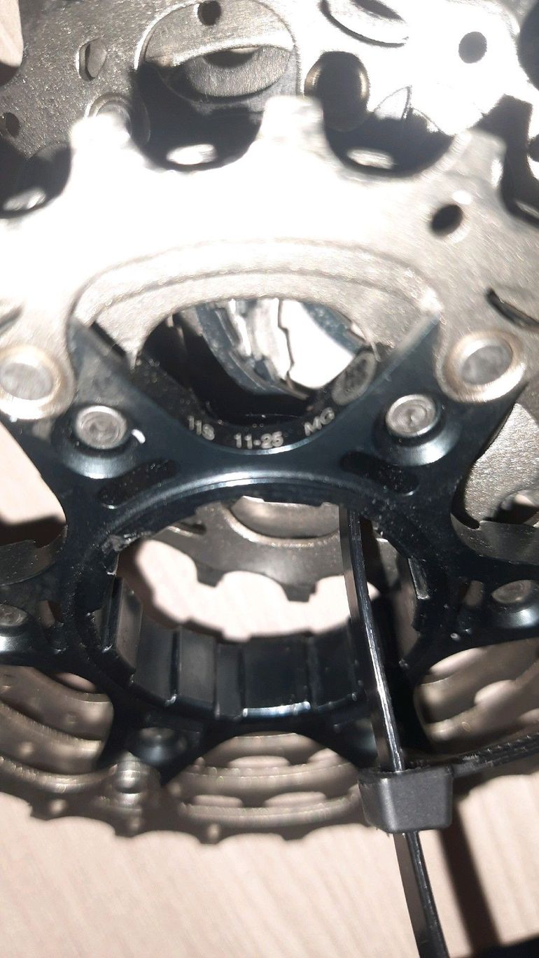 Used Shimano Ultegra R8000 11/25 2024 bike — image 2 of 3