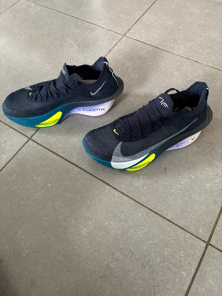 Used Nike Zoom Alpha Fly 3 bike — image 2 of 9