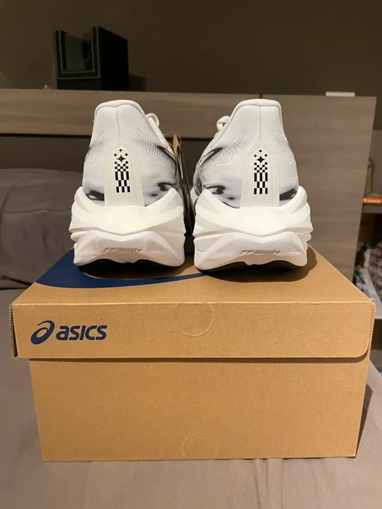 Used Asics Superblast 3 bike — image 4 of 4