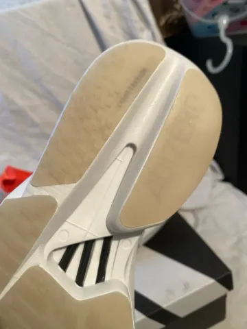 Used Adidas adizero adios pro 4 bike — image 6 of 9
