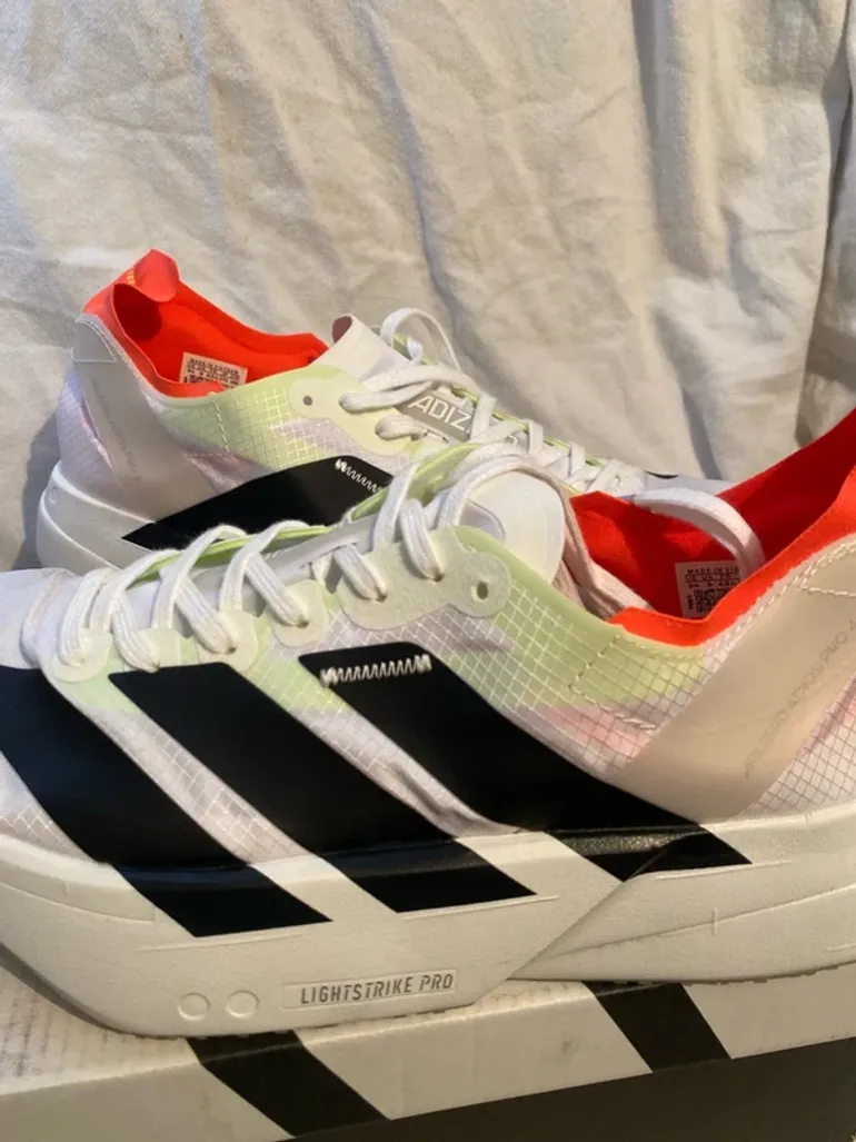 Used Adidas adizero adios pro 4 bike — image 2 of 9