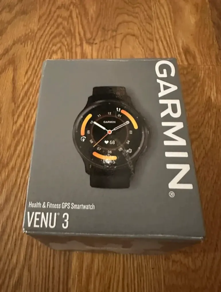 Used Garmin Venu 3 bike — image 3 of 3