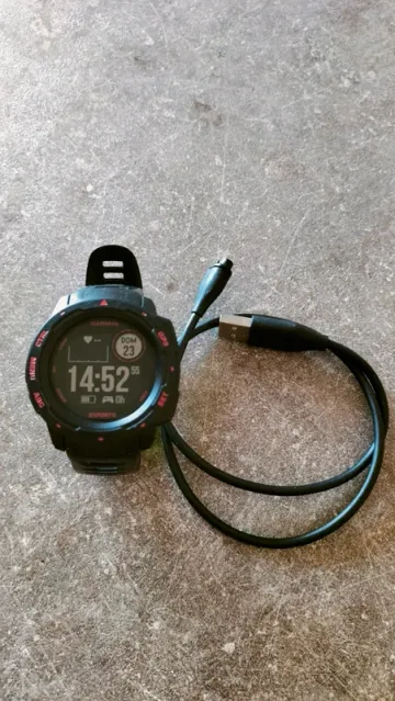 Used Garmin Instinct Esports bike — image 1 of 8