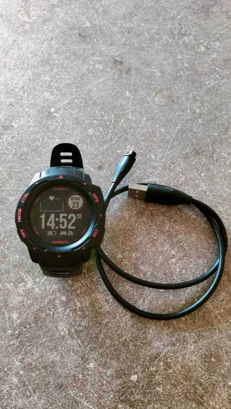 Used Garmin Instinct Esports bike — image 1 of 8